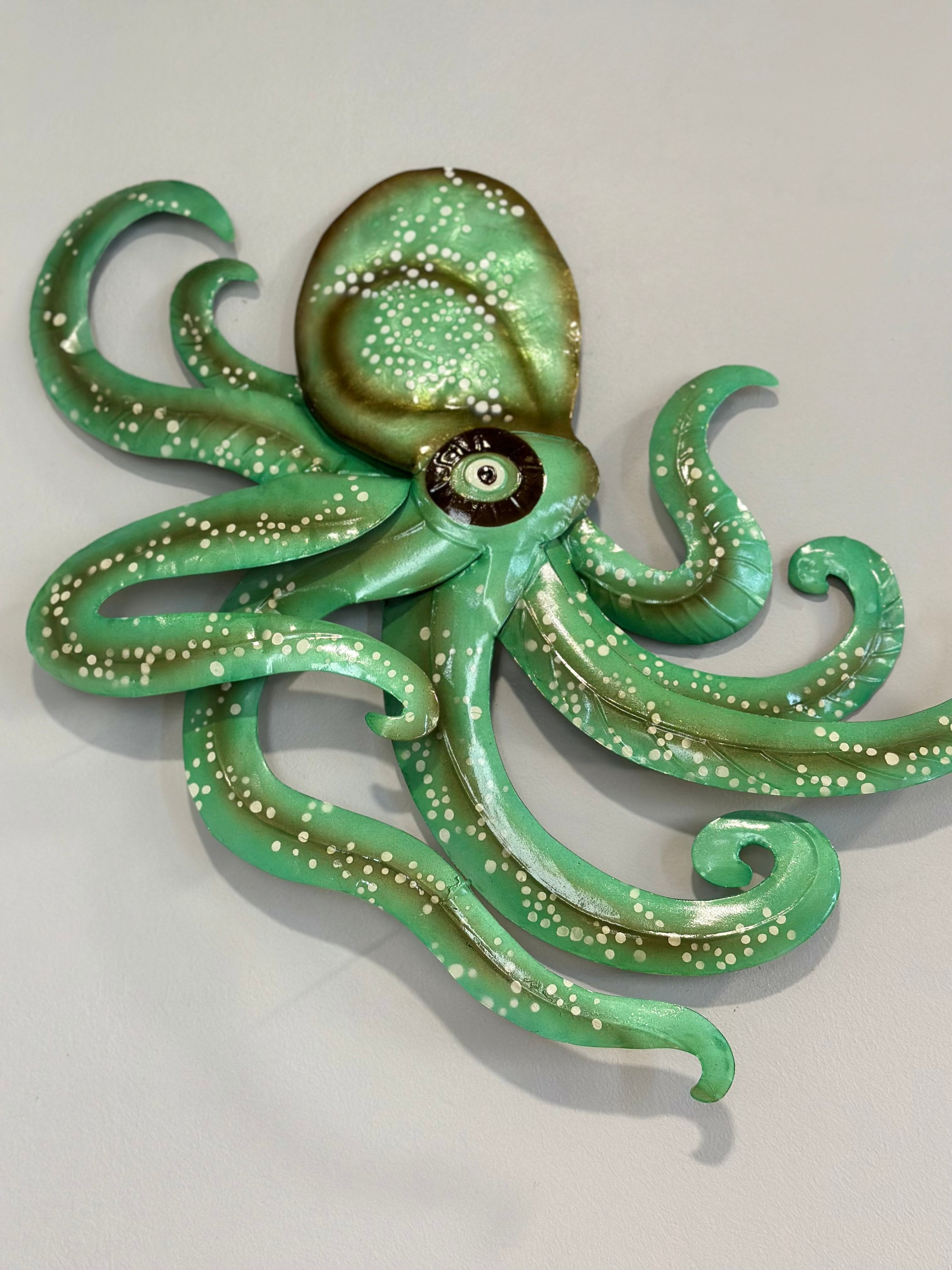 Octopus Metal Wall Art Made Unique With Capiz Shells Tropical Beach House Home Decor Kraken Nautical Wall Art Coastal Ocean Theme Decor