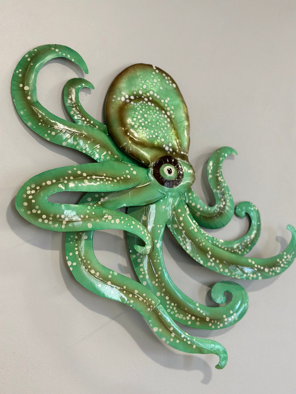 Octopus Metal Wall Art Made Unique With Capiz Shells Tropical Beach House Home Decor Kraken Nautical Wall Art Coastal Ocean Theme Decor