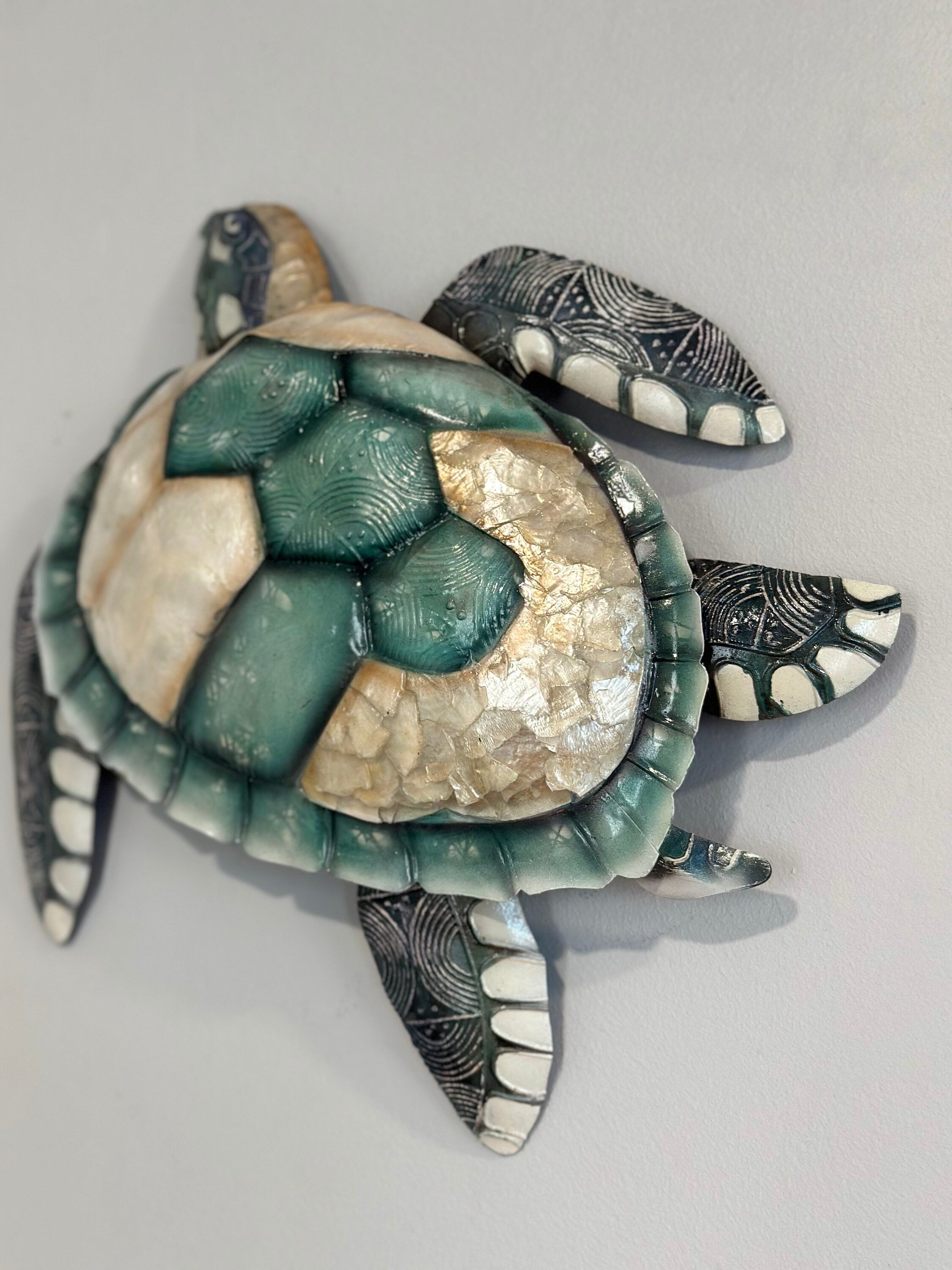 Turtle Metal Wall Art Sea Turtle Tropical Home Decor Made Unique With Capiz Shells Nautical Beach And Coastal Wall Decor Ocean Inspired Gift