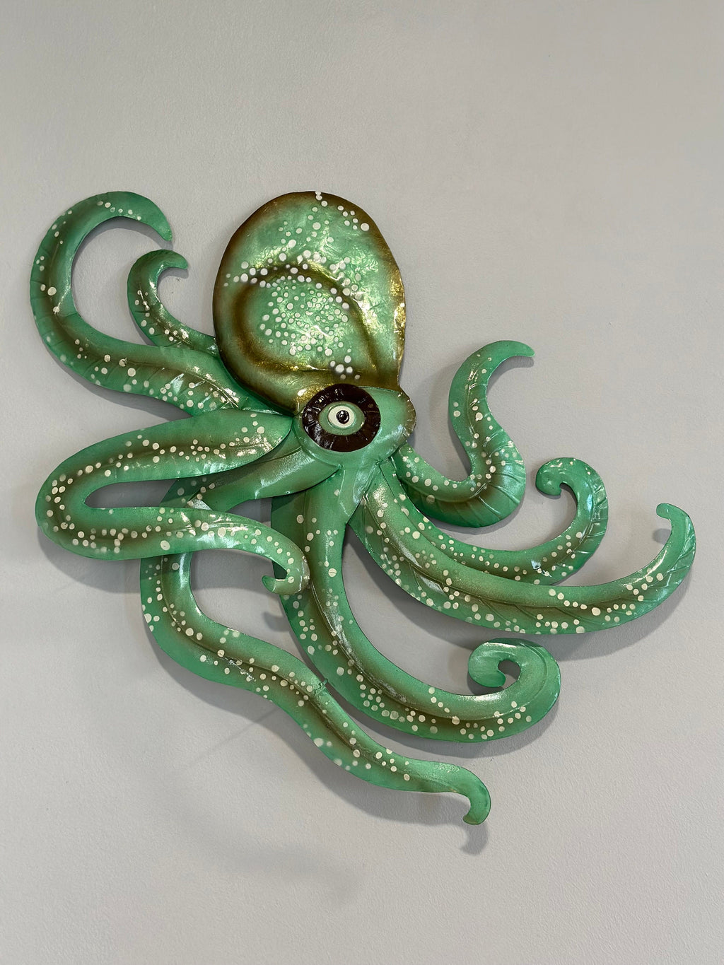 Octopus Metal Wall Art Made Unique With Capiz Shells Tropical Beach House Home Decor Kraken Nautical Wall Art Coastal Ocean Theme Decor