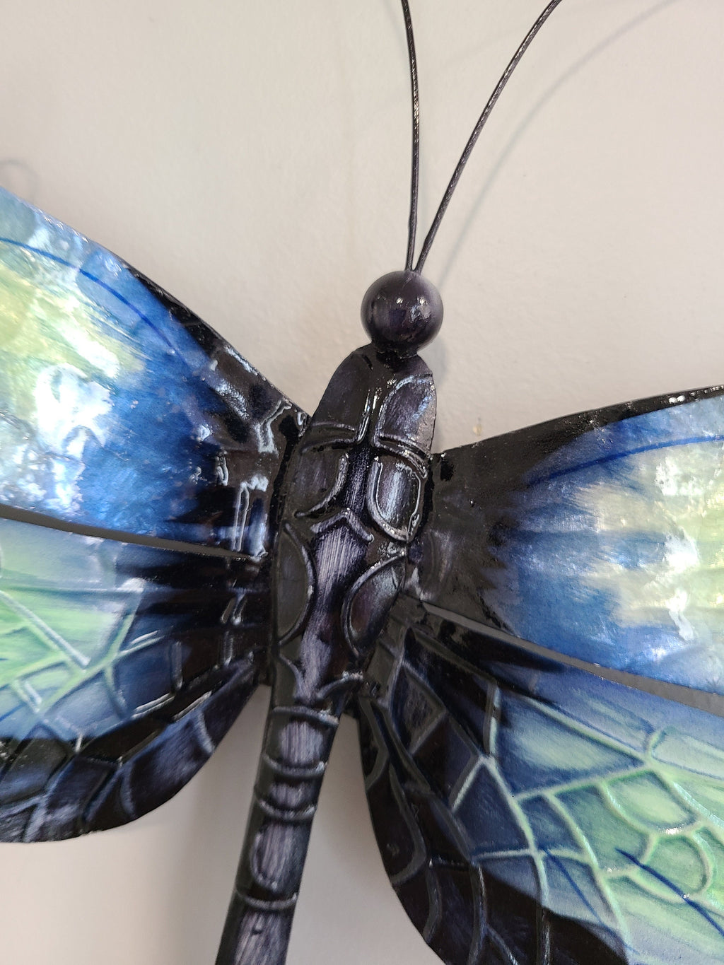 Dragonfly Metal Wall Art Made Unique With Capiz Shells Tropical Home Wall Decor Dragonflies For Garden And Patio Nature Inspired Decor