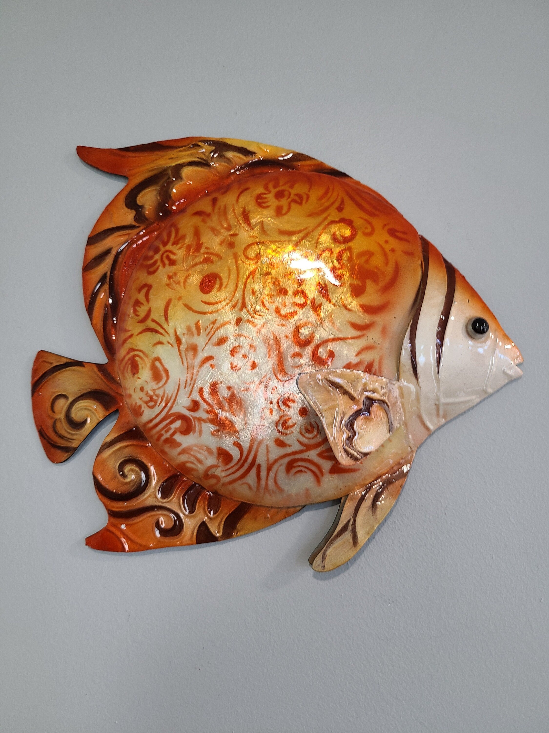 Fish Metal Wall Art Home Decor Unique Gift Tropical Decor Ocean Theme Living Room Wall Decor Patio Decor Wall Art Coastal Charm Beach Decor