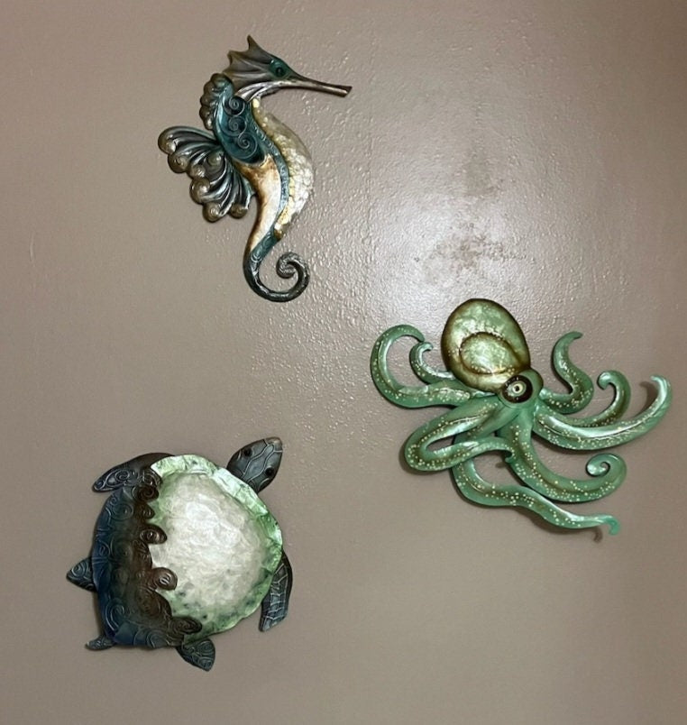 Octopus Metal Wall Art Made Unique With Capiz Shells Tropical Beach House Home Decor Kraken Nautical Wall Art Coastal Ocean Theme Decor
