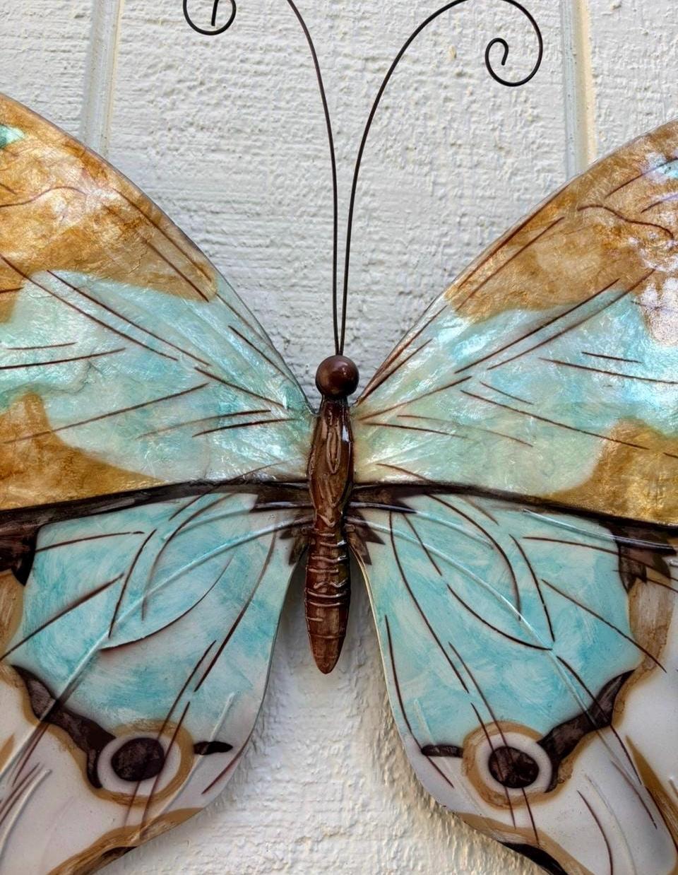 Butterfly Tropical Metal Wall Decor Made Unique With Capiz Shells Butterflies Beauty Of Transformation Natures Angels Patio Garden Decor