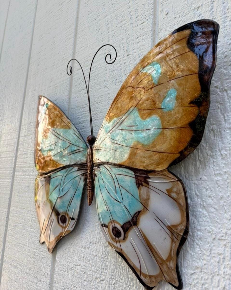 Butterfly Tropical Metal Wall Decor Made Unique With Capiz Shells Butterflies Beauty Of Transformation Natures Angels Patio Garden Decor