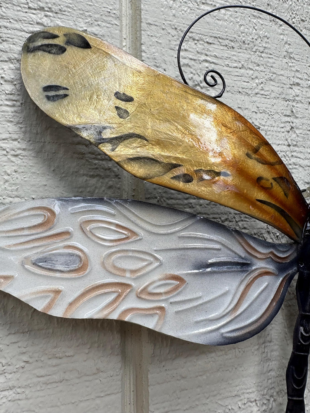 Dragonflies Metal Wall Art Made Unique With Capiz Shells Dragonfly Wall Decor Tropical Nature Inspired Art Home Or Patio And Garden Art